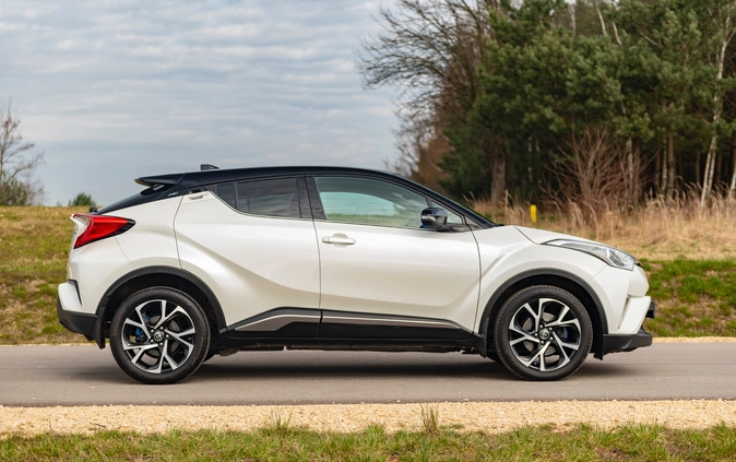 Toyota C-HR cena 71586 przebieg: 120000, rok produkcji 2017 z Resko małe 352